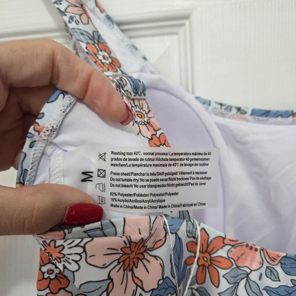 Eomenie Women's Tummy Control Skirt Floral One Piece Swimsuit Swimdress Size M - Picture 8 of 9